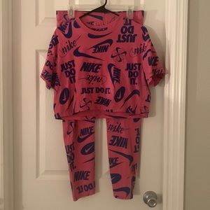 Pink Nike outfit
